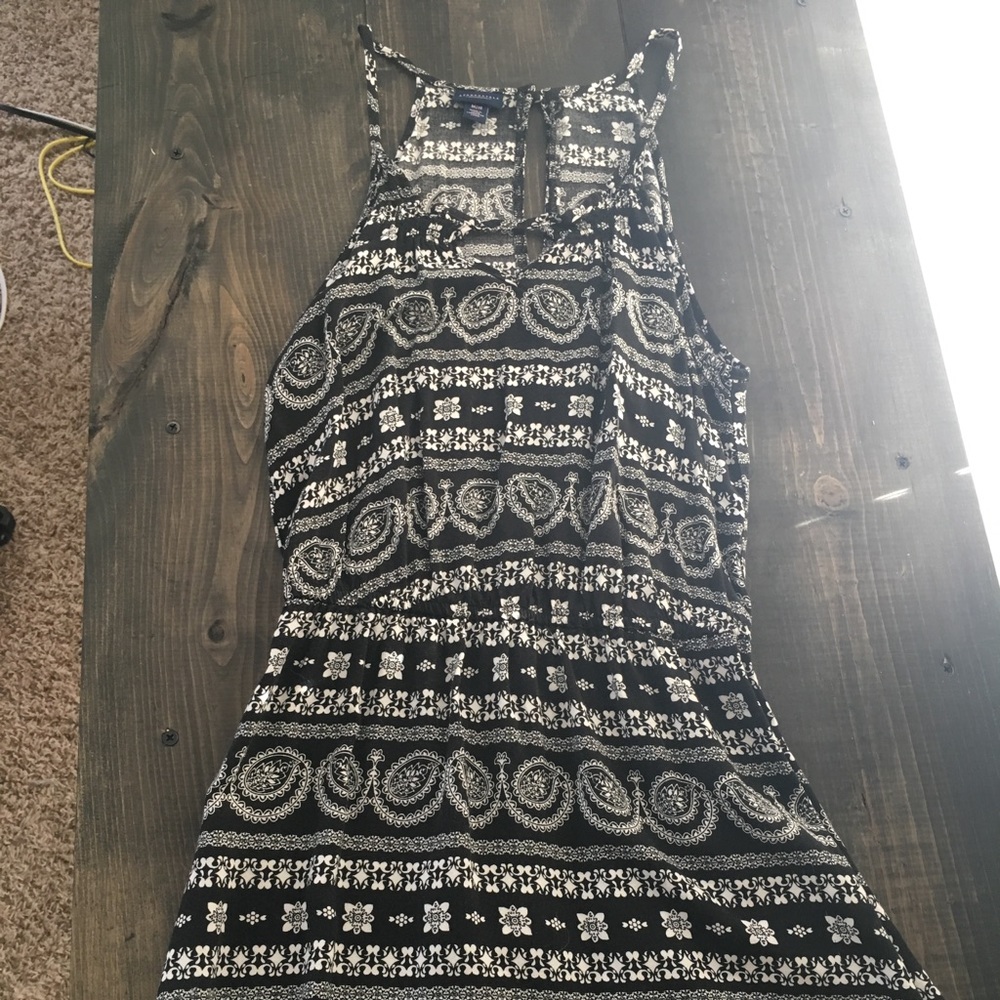 Aeropostale Black and White Strappy Dress